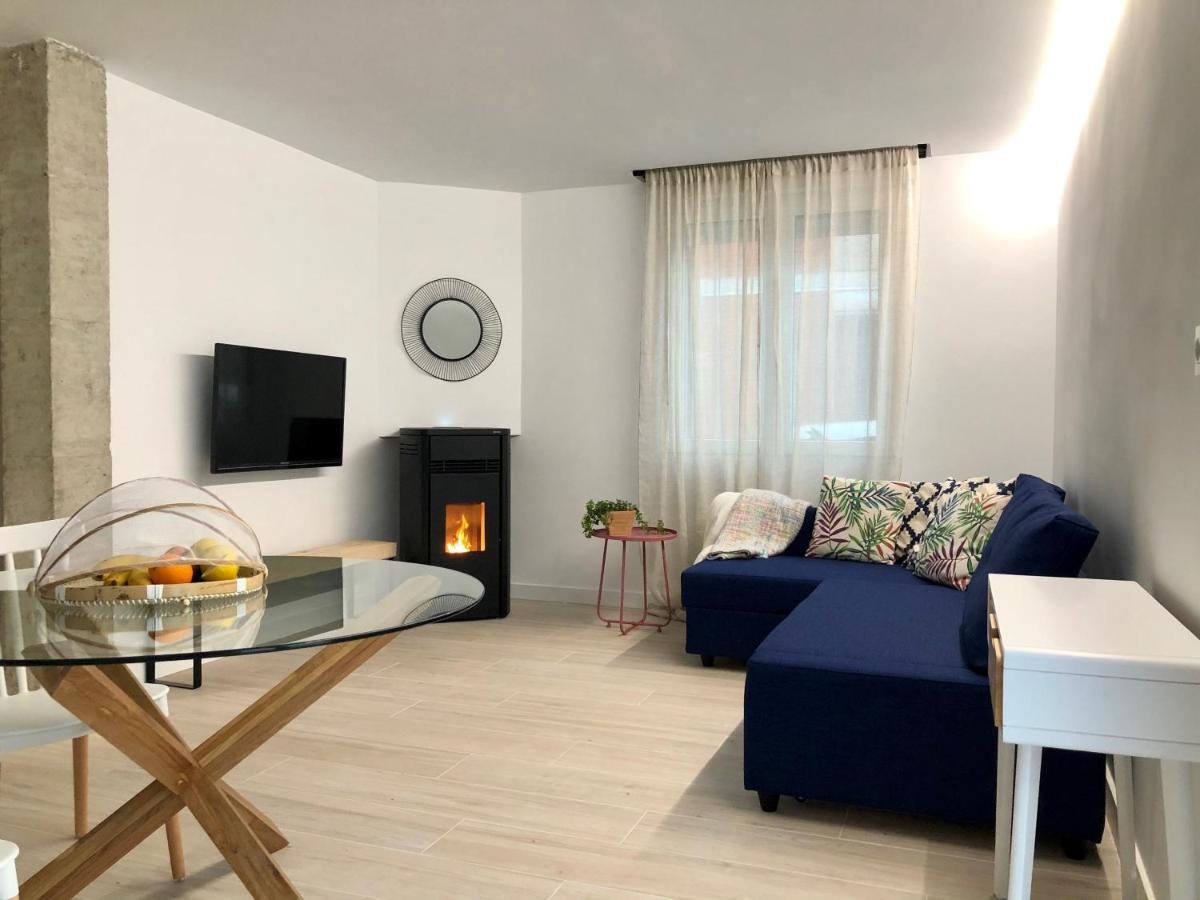 Selbaondoa, Casa Con Patio En El Prepirineo Navarro Lumbier Eksteriør billede