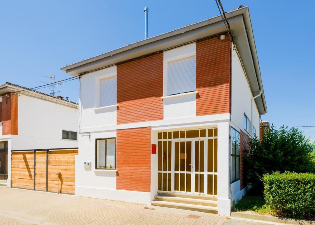 Selbaondoa, Casa Con Patio En El Prepirineo Navarro Lumbier Eksteriør billede
